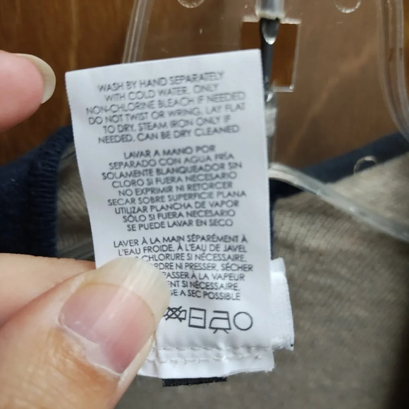 Cabi reversible shawl size xs/s - Picture 5 of 6